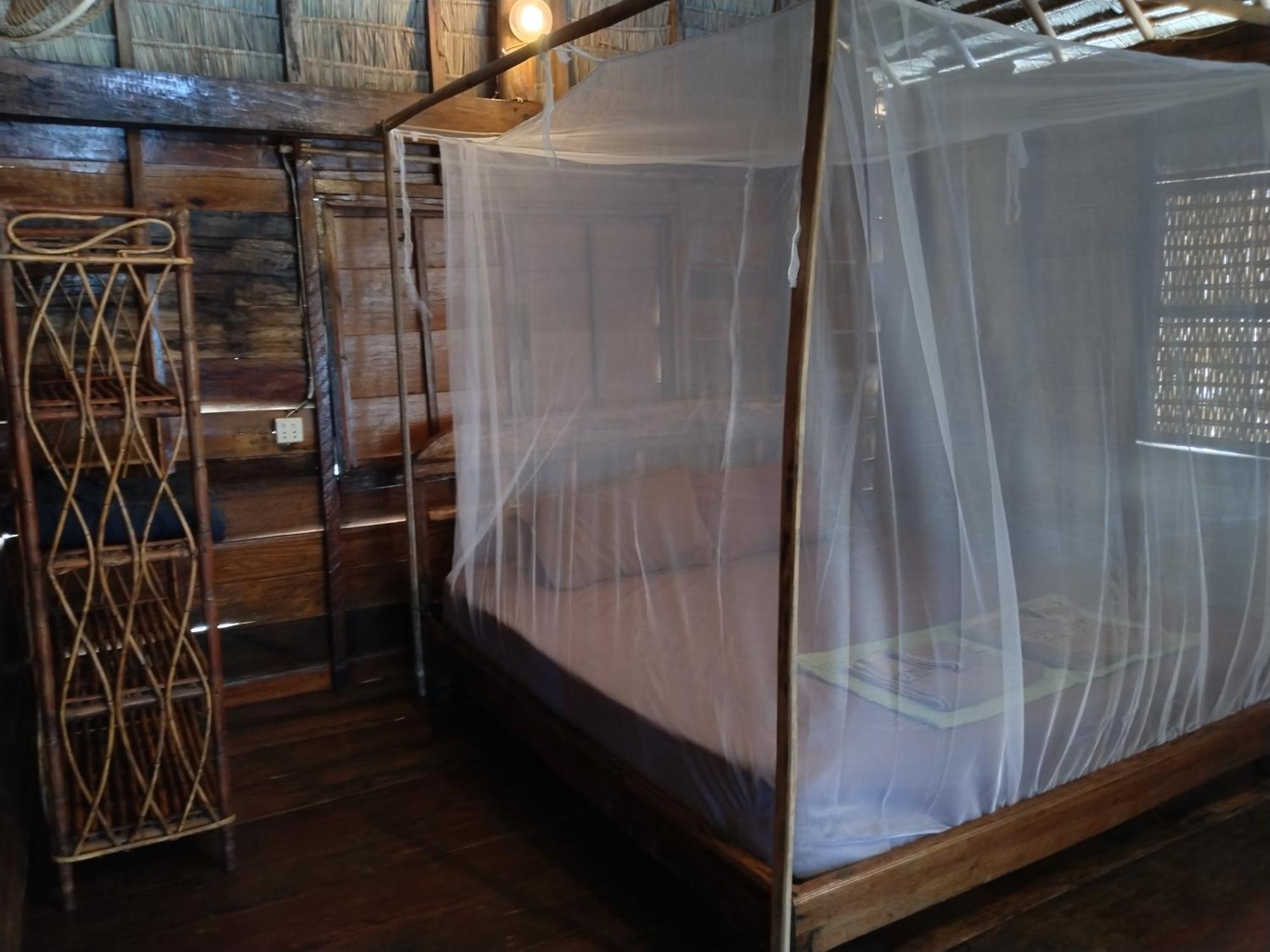 Green Blue Beach Hostel เกาะรงสำลน ภายนอก รูปภาพ