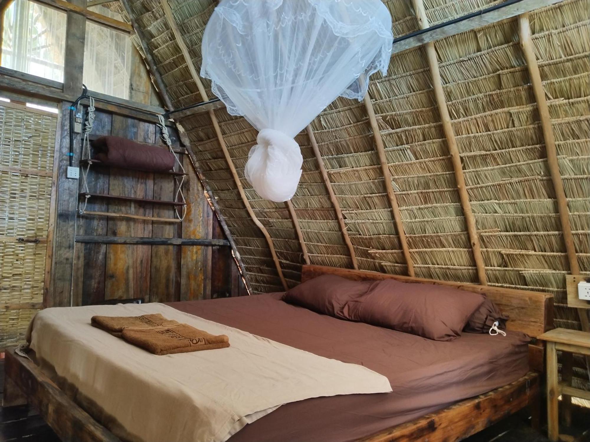Green Blue Beach Hostel เกาะรงสำลน ภายนอก รูปภาพ