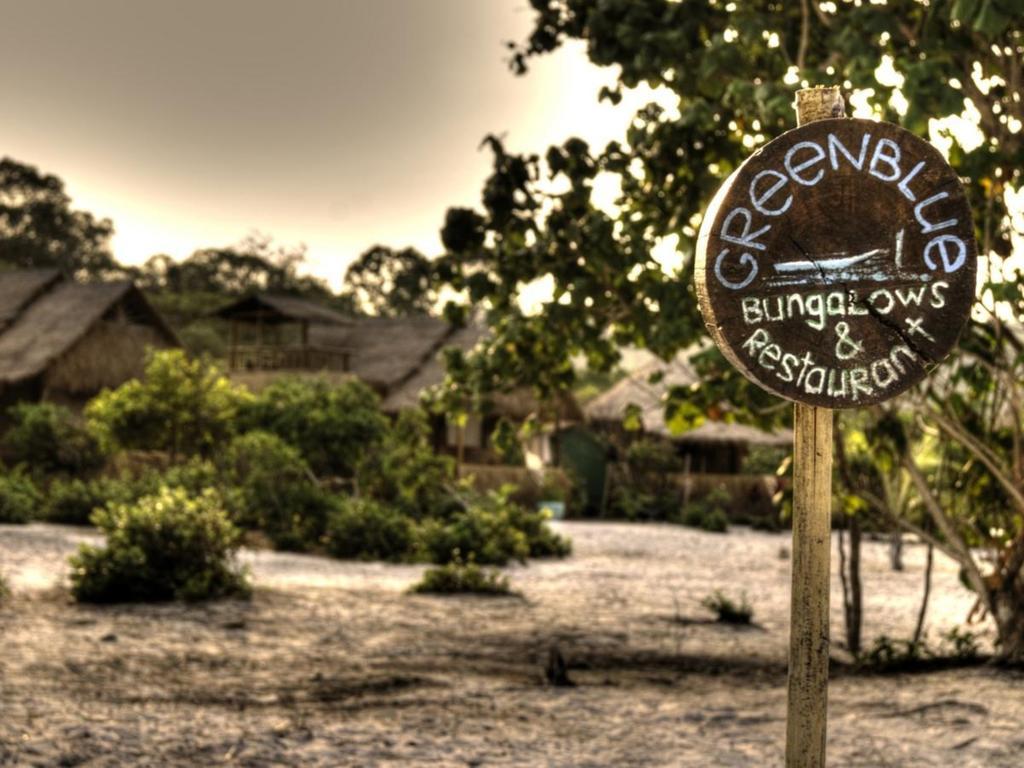 Green Blue Beach Hostel เกาะรงสำลน ภายนอก รูปภาพ