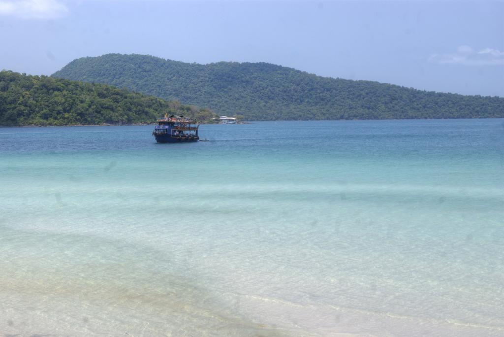 Green Blue Beach Hostel เกาะรงสำลน ภายนอก รูปภาพ
