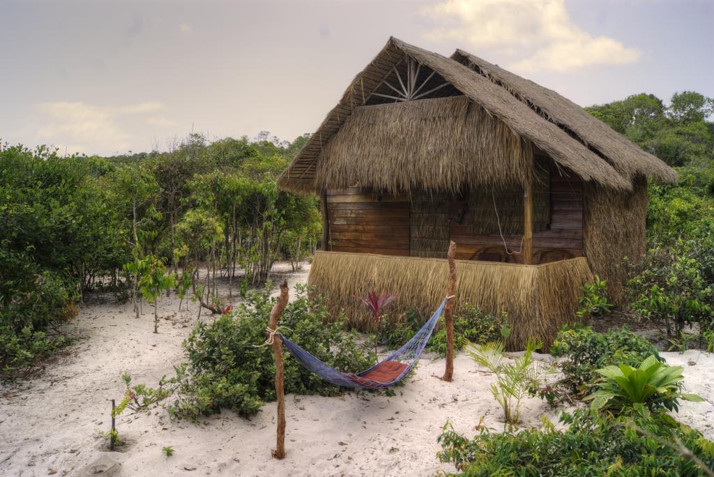 Green Blue Beach Hostel เกาะรงสำลน ภายนอก รูปภาพ