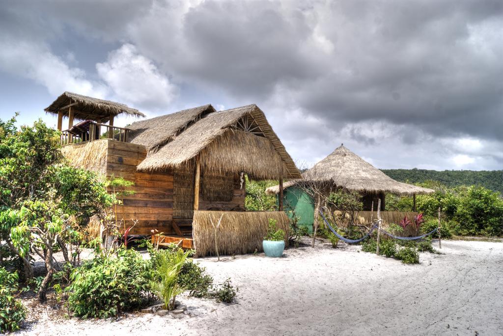 Green Blue Beach Hostel เกาะรงสำลน ภายนอก รูปภาพ
