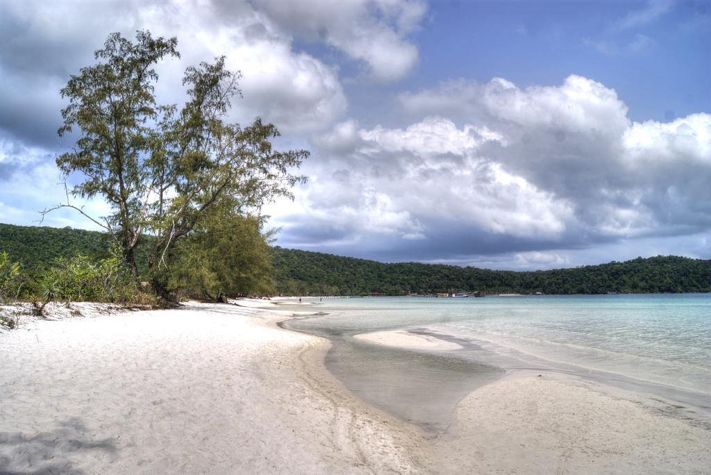 Green Blue Beach Hostel เกาะรงสำลน ภายนอก รูปภาพ